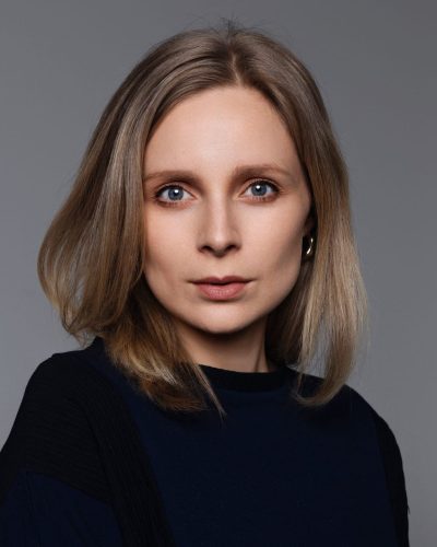 Salome Headshots - 1